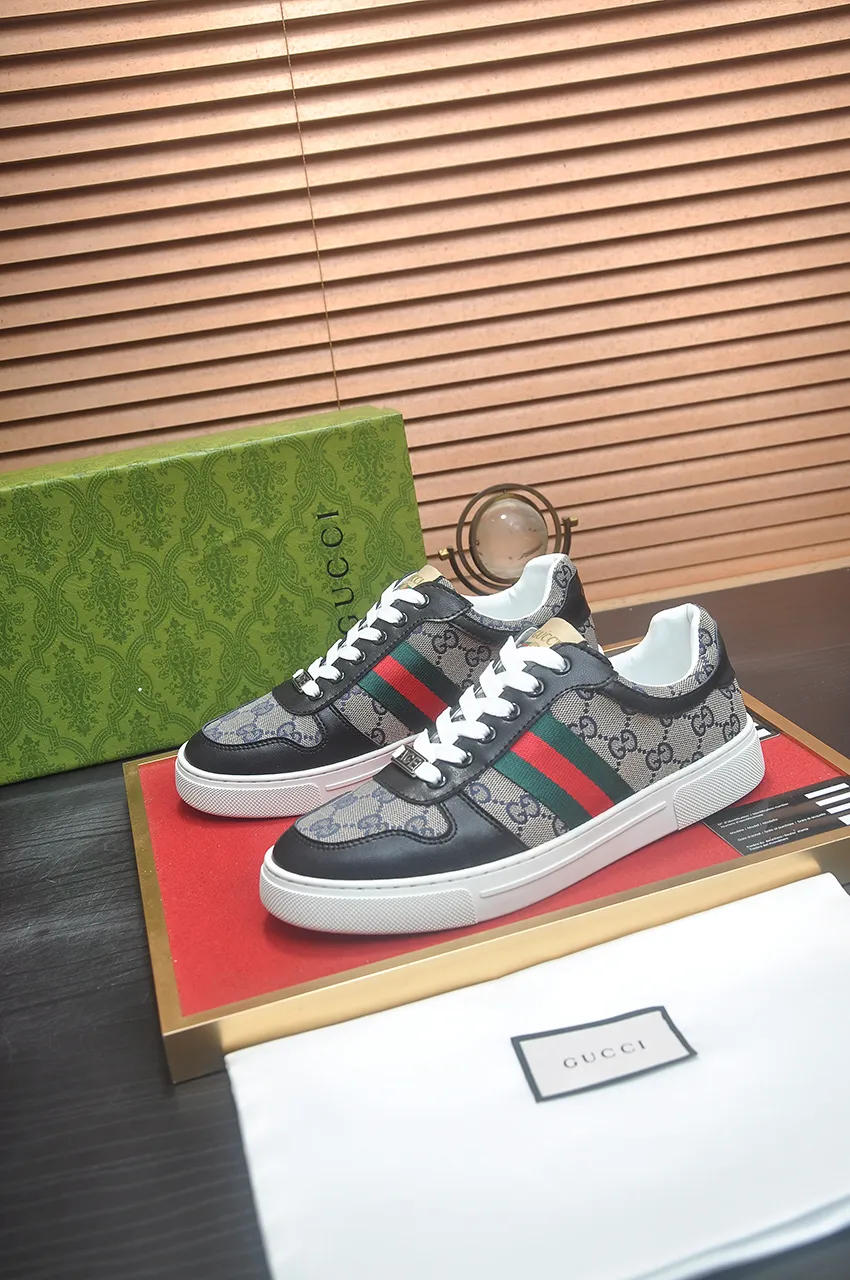 Men's men's shoes💰440💶[GUCCI] official website 1:1 men's sports shoes are now on the market. They are made of original fabric + water-dyed sheepskin lining, plus the official website original 1:1 comfortable outsole. Fashionable and versatile, super comfortable and breathable. Standard shoe size 38/45 (custom-made size 45 is non-refundable)